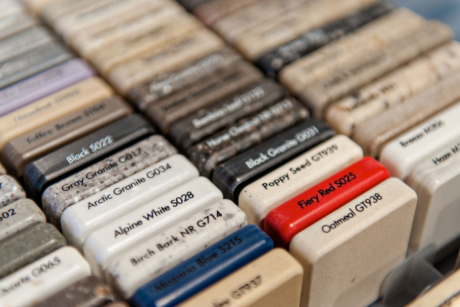  Đá solid surface S025 Fiery Red